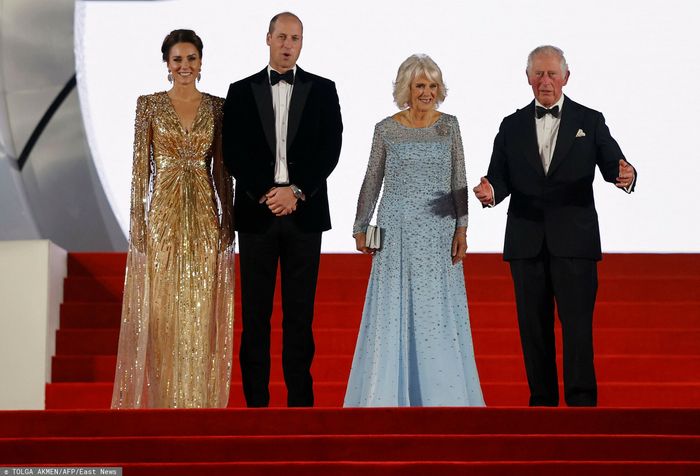 Kate i William, Camilla i Karol – No time to die premiera
