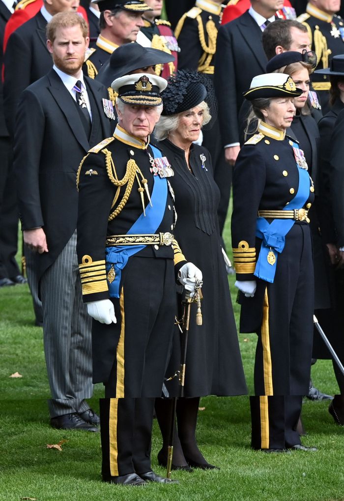 król Karol, królowa Camilla, książę Harry - pogrzeb królowej Elżbiety II