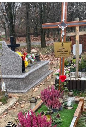 Grób Żory Korolyova rok po jego śmierci
