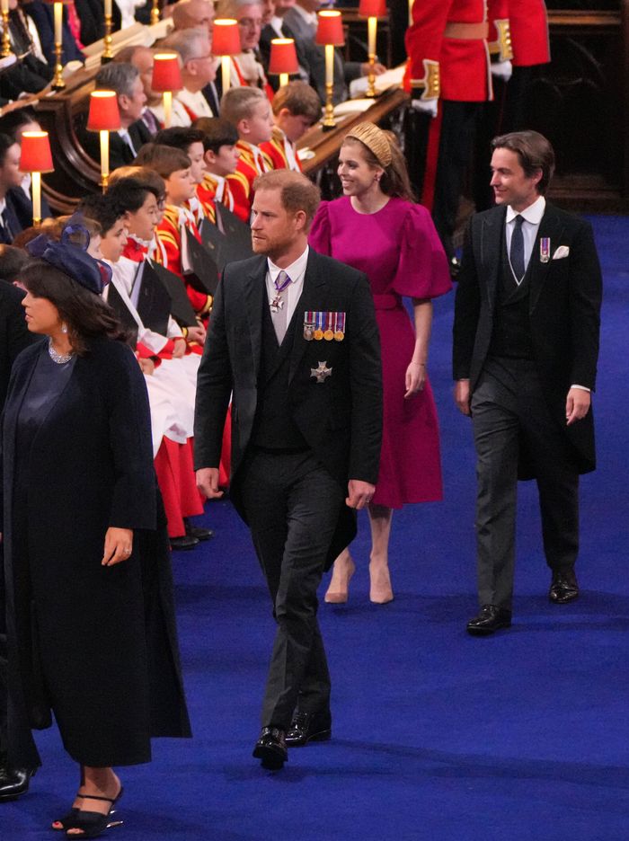 Książę Harry podczas koronacji (fot. GettyImages)