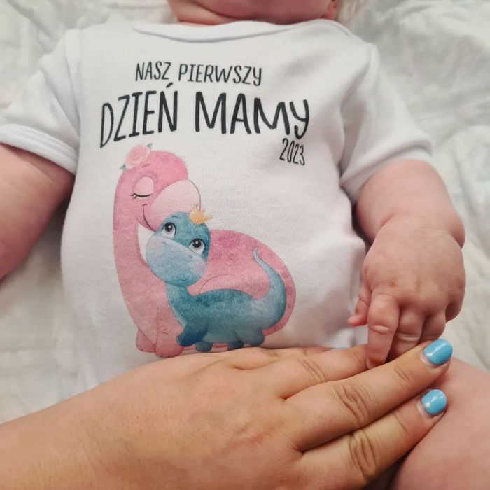 Dominika Gwit świętuje pierwszy Dzień Mamy