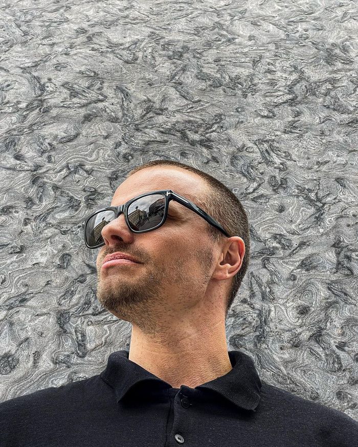 Marcin Hakiel zaniepokoił fanów zdjęciami