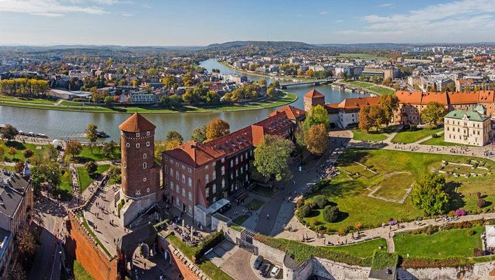 Królewskie miasta w Polsce. Ciekawa opcja na jesienną podróż