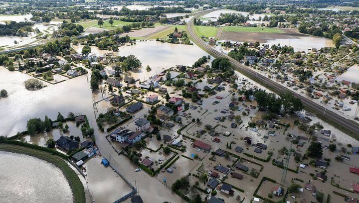 Twój obiekt ucierpiał w powodzi? Sprawdź, z jakiej pomocy możesz skorzystać