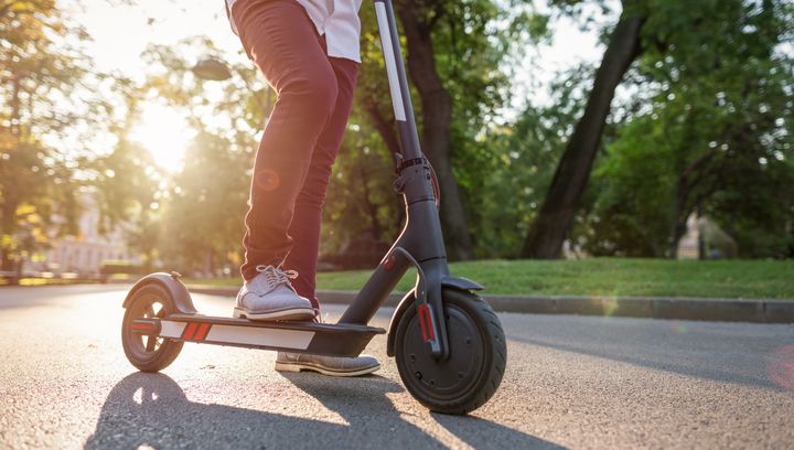 Długi weekend czerwcowy na hulajnodze. Ciekawe i popularne miejsca w Polsce