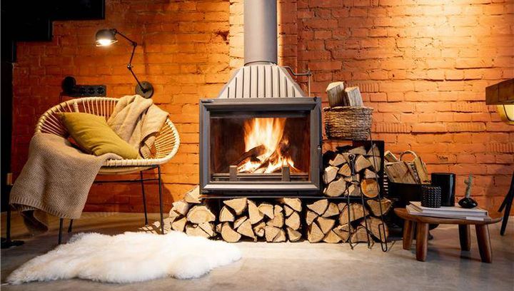 Kominek, koc i balia - czego pragnie turysta jesienią?