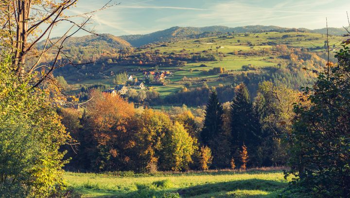 Wyjazd w góry. Dlaczego jesień to dobry moment na urlop?