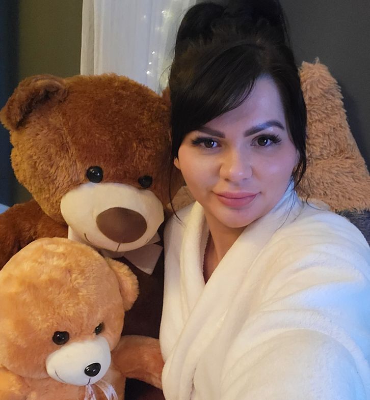 Anna Kasperek prowadzi salon profesjonalnego przytulania - Ania od PrzytulANIA