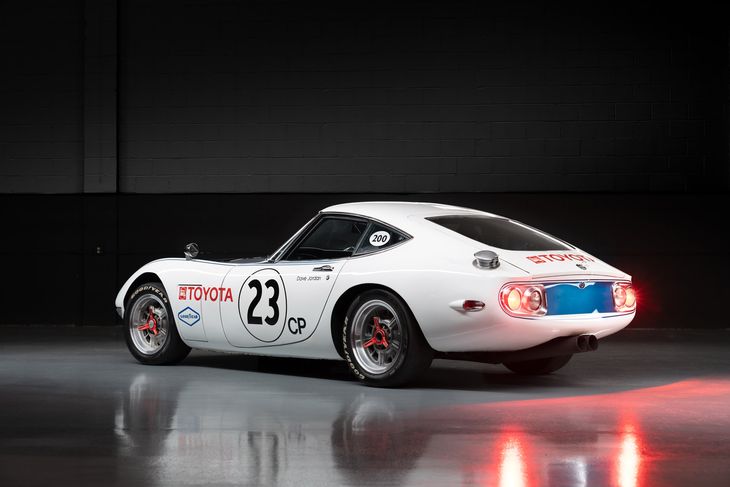 Toyota-Shelby 2000GT