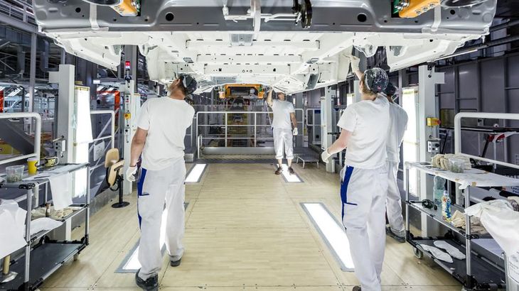 Poznańskie zakłady Volkswagena uszczuplą swoje moce o około 450 pracowników.