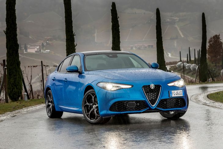 Pomiędzy Veloce A Quadrifoglio Alfa Romeo Giulia Może