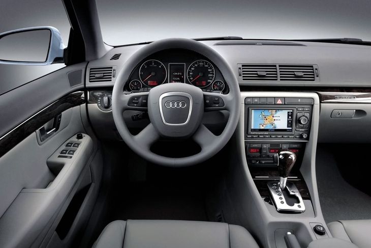 Używane Audi A4 (B6/B7) czy BMW Serii 3 (E46)? Opinie