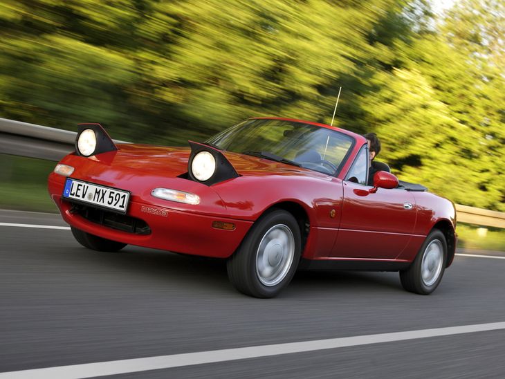 Mazda uzupełnia ofertę części do MX5 NA. Fani