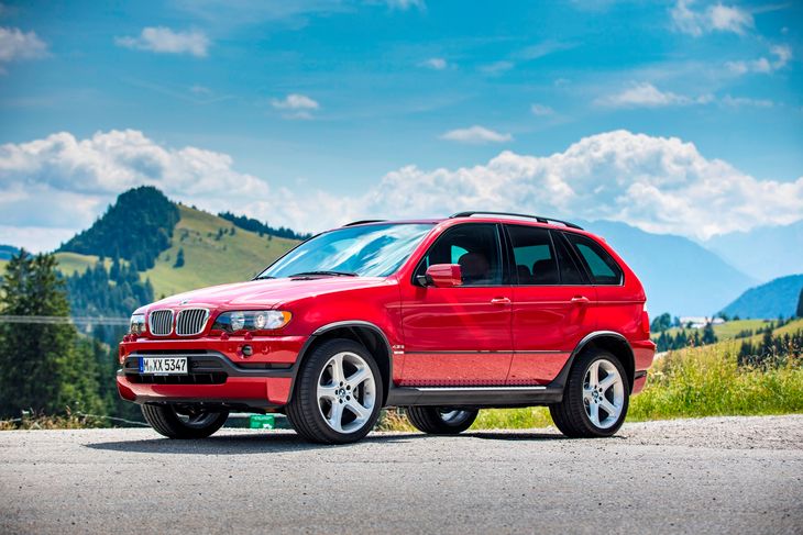 BMW X5 ma już 20 lat, a wciąż prezentuje się bardzo dobrze.