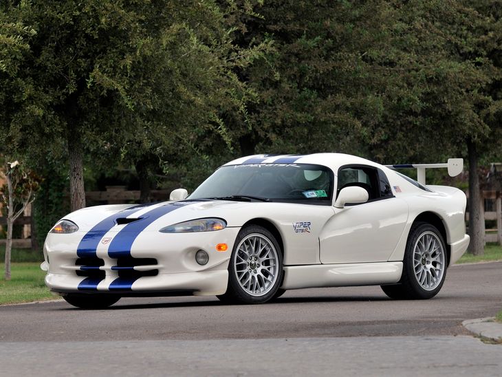 Chrysler viper gts r