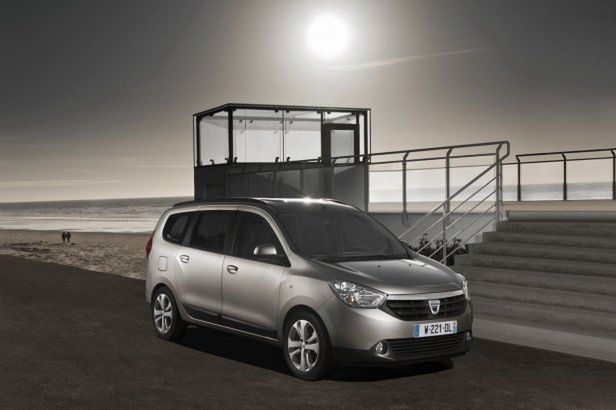 Dacia Lodgy presented in Geneva [Geneva 2012]