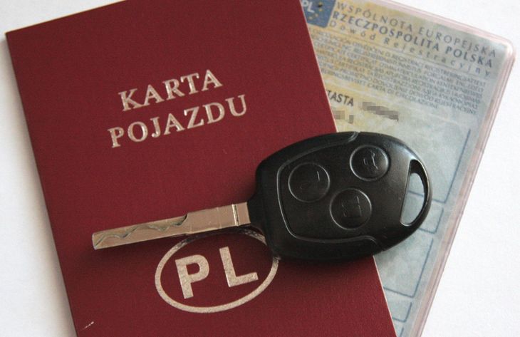 Kara za niedotrzymanie terminu na rejestrację auta to 1000 zł