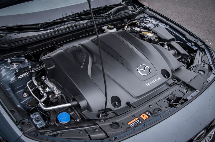 Mazda 3 SkyactivX test, opinia, zużycie paliwa
