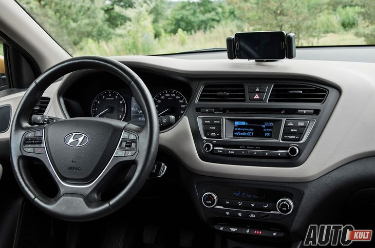 Nowy Hyundai i20 1.2 MPI test, opinia, spalanie, cena