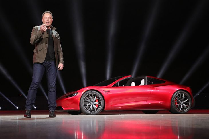 elon-musk-tesla-roadster-3af648e.jpg