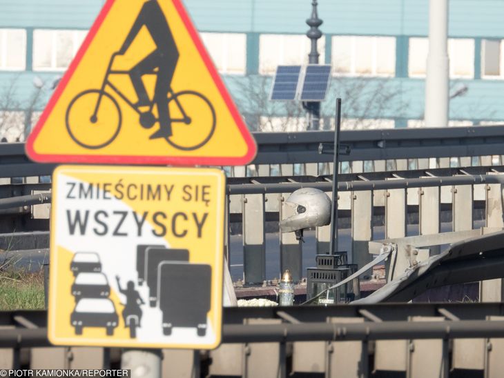 Czy Na Każdym Skrzyżowaniu Wyprzedzanie Rowerzysty Jest Zawsze Zabronione Rower na drodze – prawo, wyprzedzanie prawą stroną, jazda po poboczem