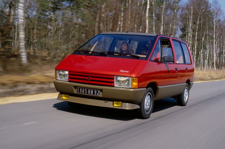 Renault Espace pierwszej generacji zapoczątkowało modę na vany