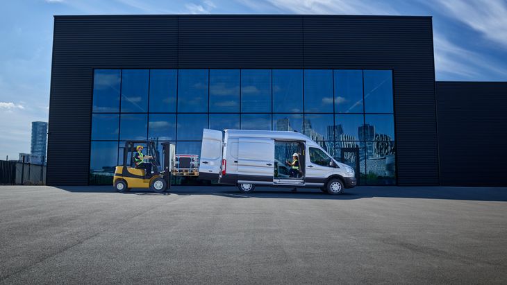 ford e transit detail rw f4d5422