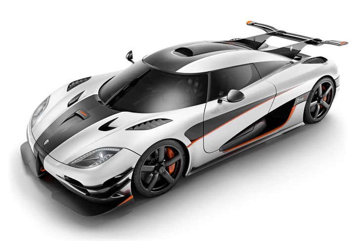 Koenigsegg AGERA ONE: 1 unveiled! [update]