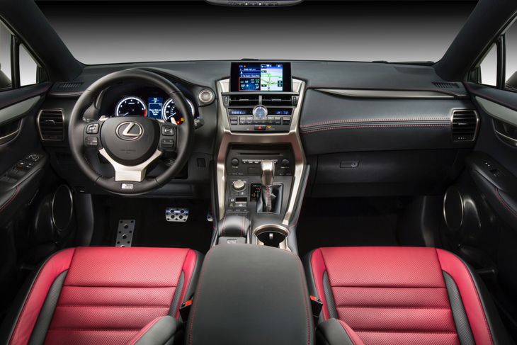 2015 Lexus NX pierwsze turbo Lexusa [aktualizacja