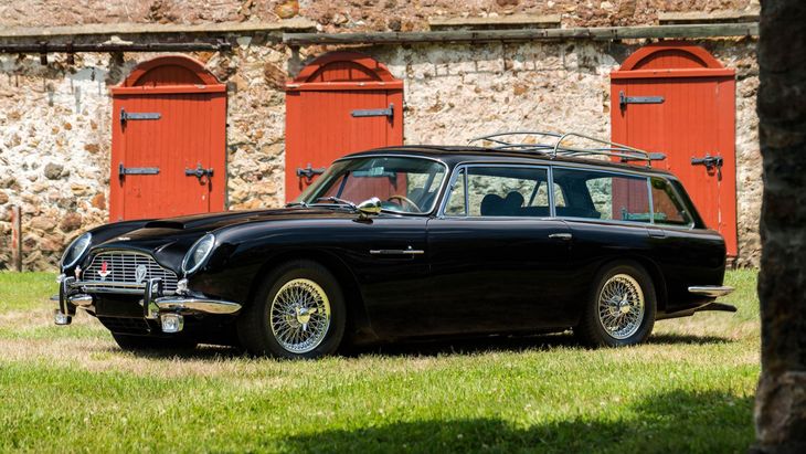 Aston Martin DB6 Vantage Shooting Brake for those who like to play golf and shoot at Kaczek