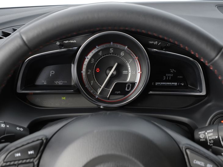 Deska Rozdzielcza Mazda 3 Kontrolki