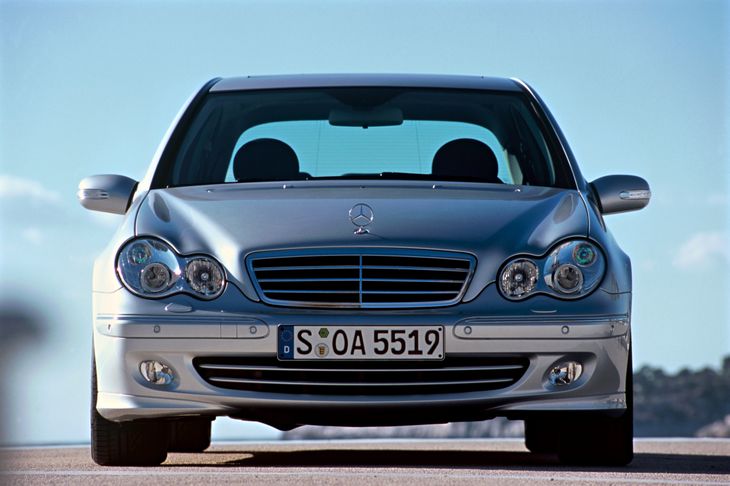 Używany Mercedes Klasy C (20002007) W203 awarie i