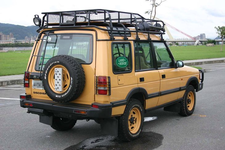 Garaż marzeń Marcina Łobodzińskiego Land Rover Discovery