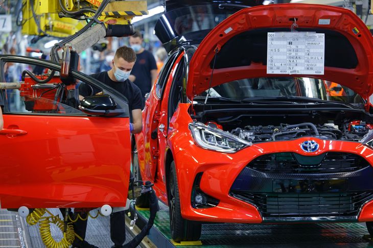 Toyota Wstrzymuje Produkcję We Francji I Wielkiej Brytanii Z Powodu Zamknięcia Granic | Autokult.pl