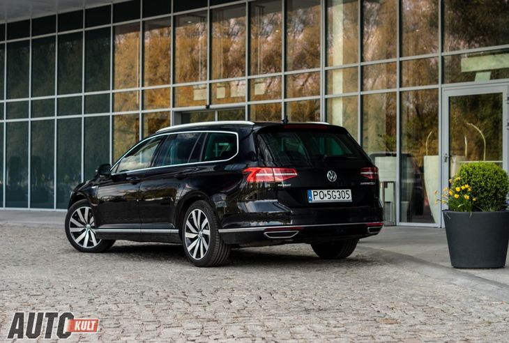 Volkswagen Passat Variant 2.0 Tdi 240 Km 4Motion - Test, Opinia, Spalanie, Cena - Strona 2 | Autokult.pl