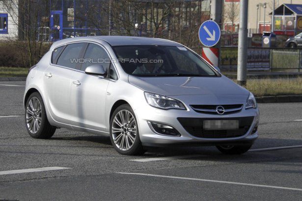 Opel Astra facelifting