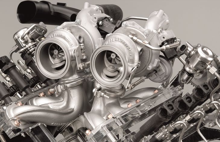 Układ turbosprężarek w silniku BMW