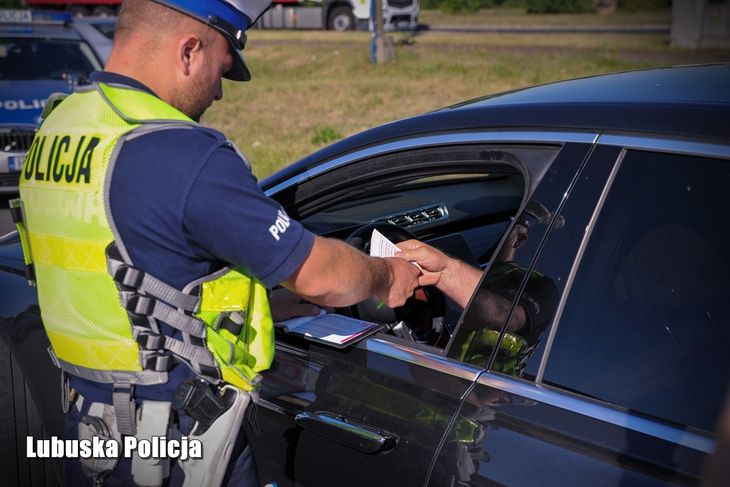 Polscy kierowcy będą musieli zachowywać się jak ci ze Szwecji czy Szwajcarii