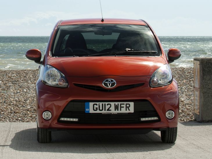 Peugeot 107 toyota aygo