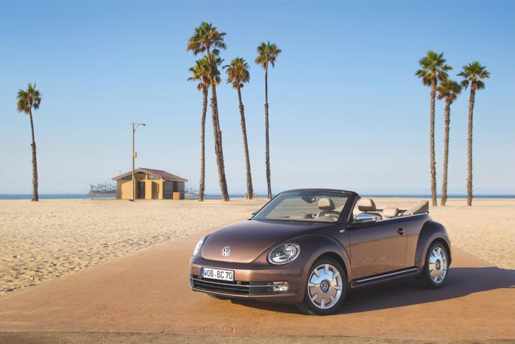 Volkswagen Beetle Cabriolet debiutuje w USA [Los Angeles