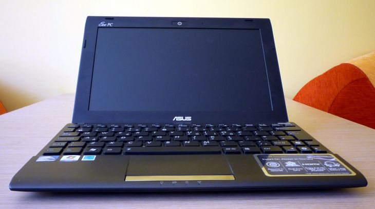 Asus eee pc 1025 не заряжается