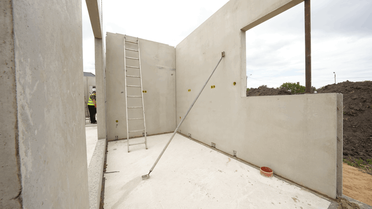 dom z keramzytu ściany 3