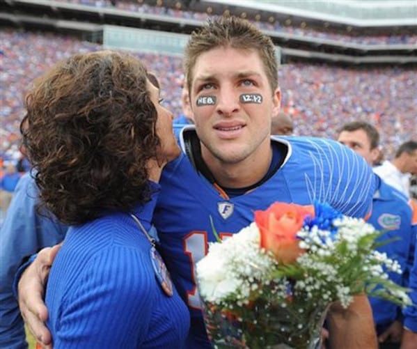 Pam Tebow, Tim Tebow