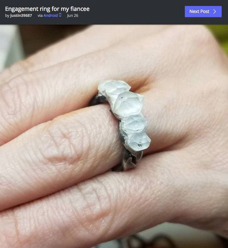 brzydki pierścionek zaręczynowy
