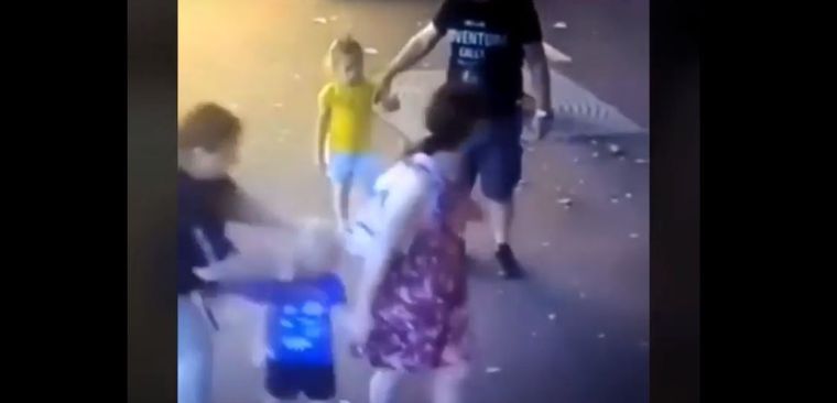 Obca kobieta zaatakowała dziecko w Tbilisi