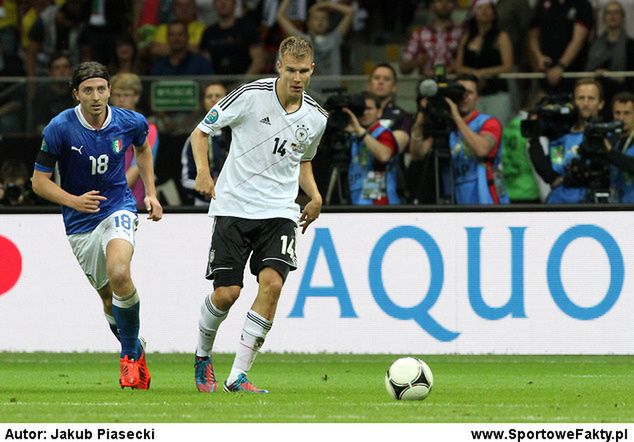 Badstuber, choć ma dopiero 23 lata, w kadrze zagrał już 30-krotnie.