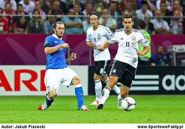 Miroslav Klose w akcji podczas Euro 2012