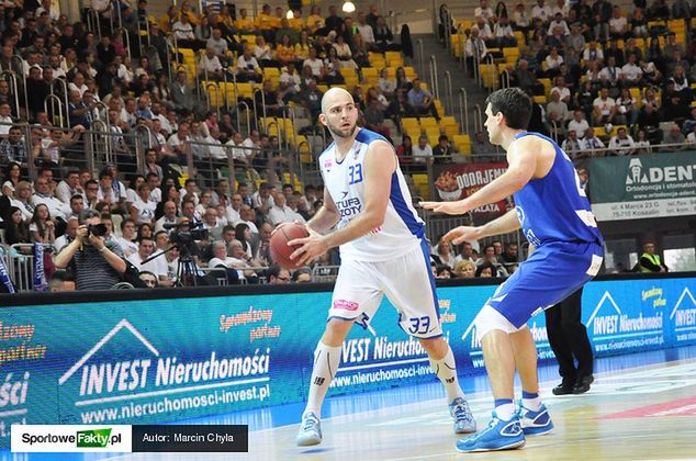 Szymon Szewczyk ma oferty z TBL i klubów europejskich