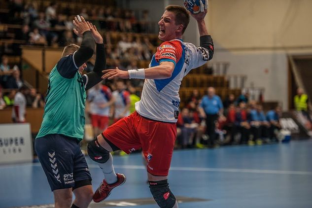 Marek Daćko w akcji (fot. PGNiG Superliga)