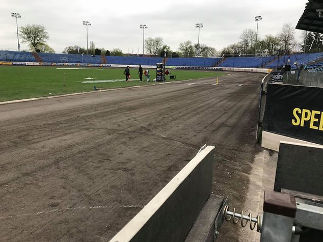 Tak wygląda dzisiaj tor na stadionie przy Alejach Zygmuntowskich (fot. Michał Mielnik)